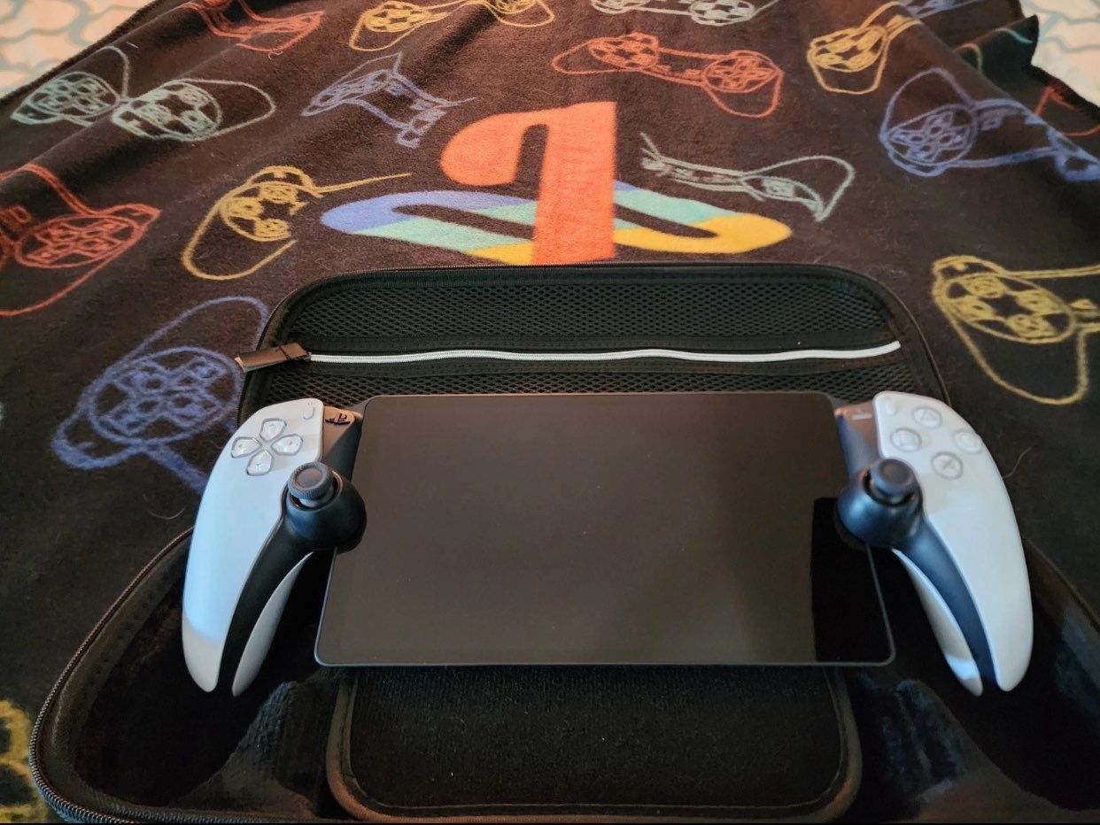 PlayStation Portal Remote Player Controller