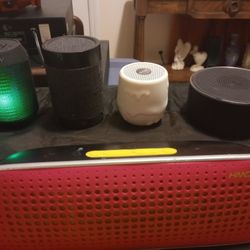 Bluetooth Speakers 