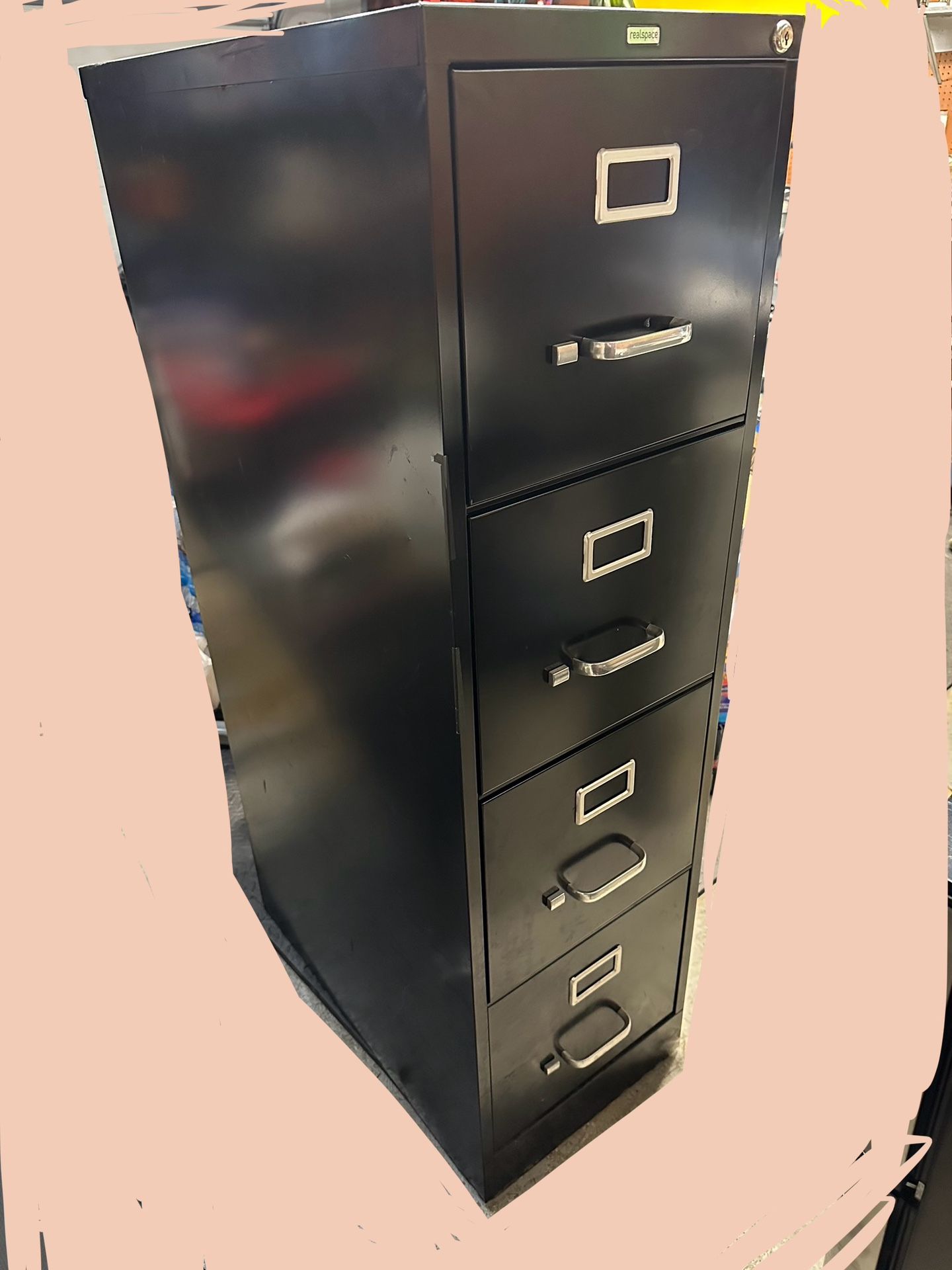 4 Drawer File Cabinet (free)