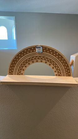 floating shelf