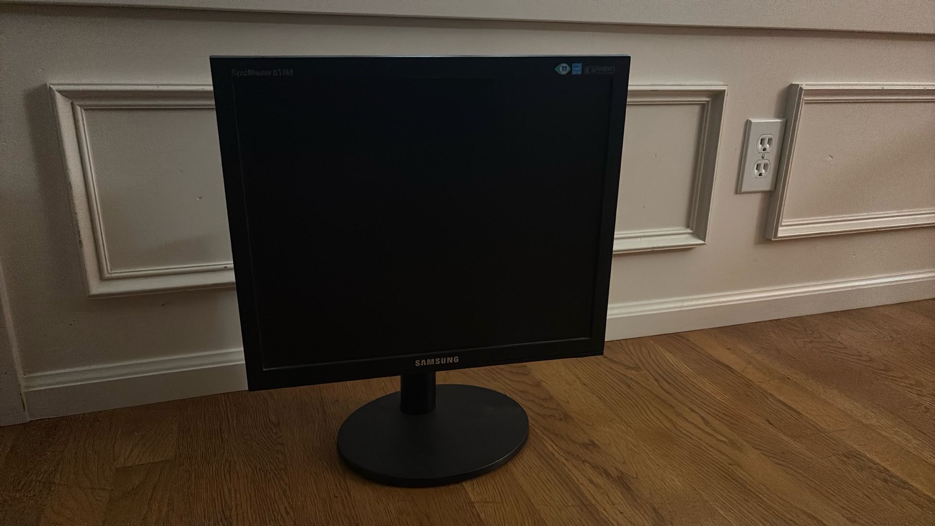 Old Working Monitor