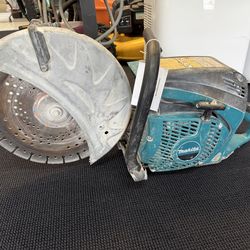 Makita 14 inch concrete saw