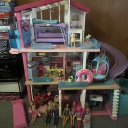 Barbie Dream House With Dolls And Extras 