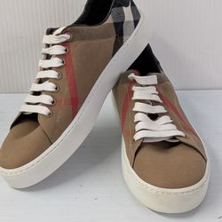 Burberry women's 7. $180