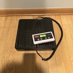Rubbermaid ULINE Digital Utility Scale - 400 lbs x .5 lb
