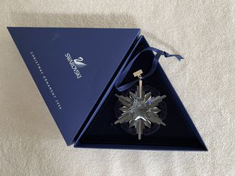 SWAROVSKI Annual Edition Christmas Ornament 2006, Item # 837613 with Original Box and Certificate
