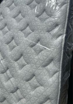 King Size | Helix Midnight Luxe Medium Hybrid Mattress