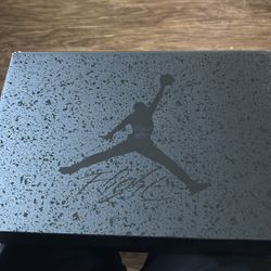 Jordan 4 black cat 2025