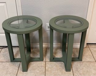 Side table 🔺Good condition