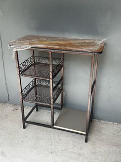 Table backer’s rack