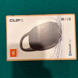 JBL CLIP 5 Portable Bluetooth Speaker