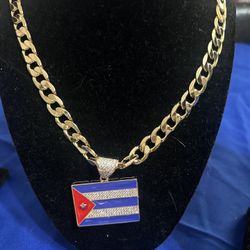 HermosaCadena Con Dije Bandera De Cuba 