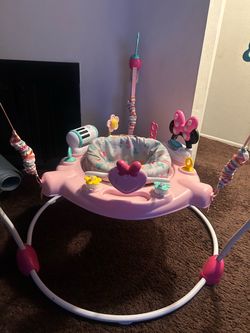 Minnie Mouse bouncer