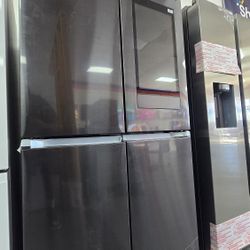 Samsung https://offerup.com/redirect/?o=MjMuQ3U= 4 Door Refrigerator 