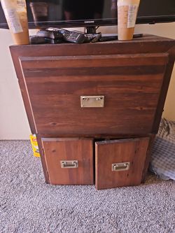 Drawers,  comes in 2