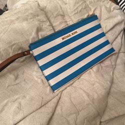 Wristlet MK
