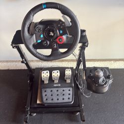 Logitech G29 Driving Force Racing Wheel set