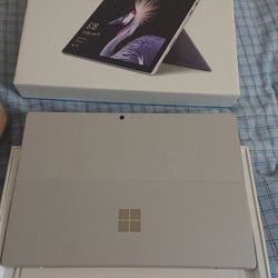 Microsoft Surface Pro (5th Generation)