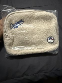 Hello Kitty Dodger’s Bag