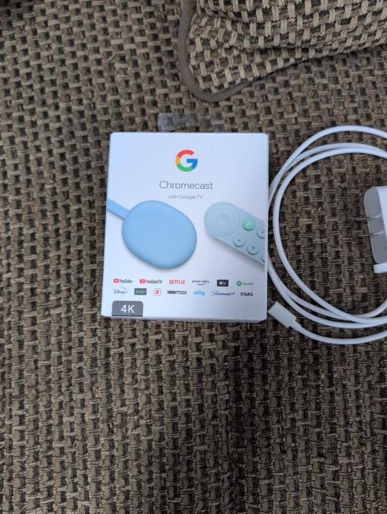 Google Chromecast 4K TV Blue w/ Ethernet Adapter