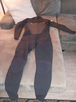 Extra large short rib curl full suit in new condition