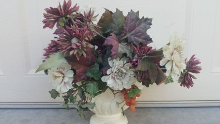 Decorative artificial plant