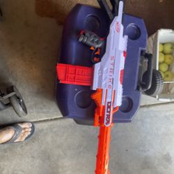 Nerf Gun 