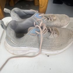 Kids Size 3-4 Play Tennis Shoes 