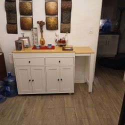 Kitchen Island