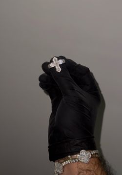 Moissanite Cross Ring