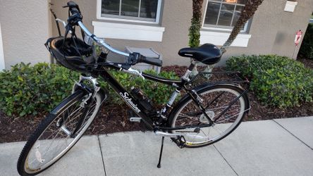 Men's beautiful SCHWINN "Discover" 21 speed, 700c, aluminum frame, hybrid bike