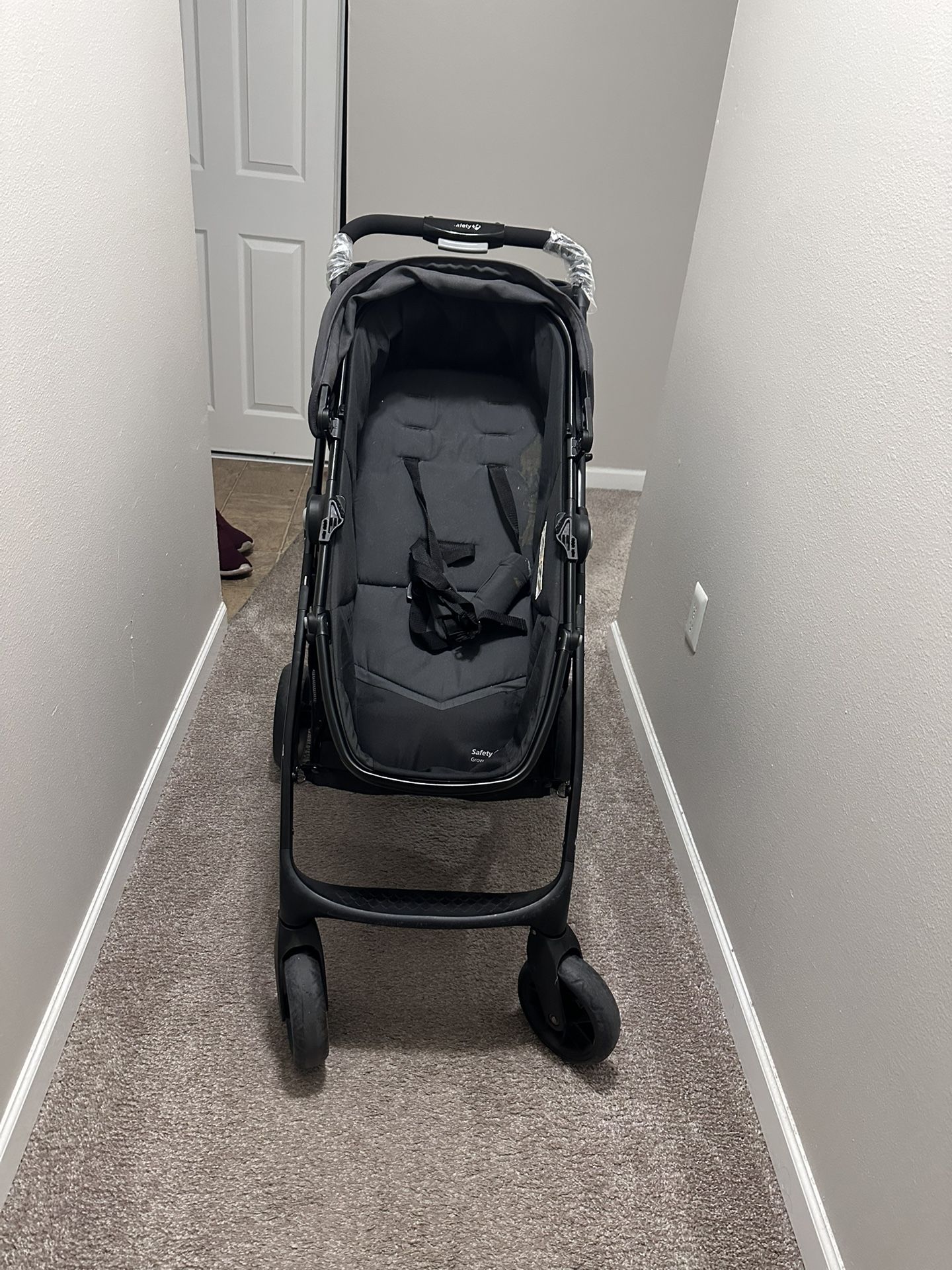 Safety 1st Stroller
