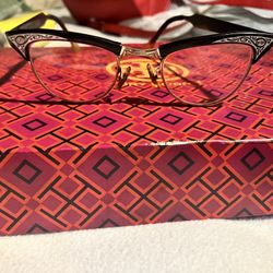   Vintage Universal 5 1/2 Alum 44 VOC 1/10 12K GF 20 Eyeglasses, Cat Eye