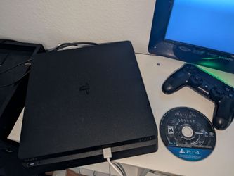 PlayStation 4 Slim 1TB - PS4 Slim