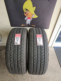255/65/17 Goodyear Tires (2)