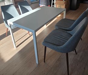 Ikea dining table with 4 chairs
