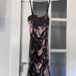 Clothes / Dress / Women’s Wear