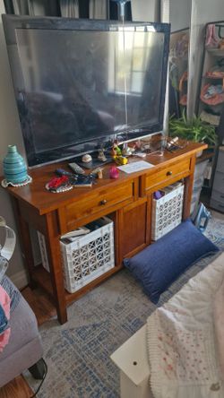 Tv/ entertainment stand