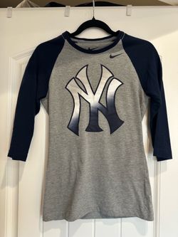 Nike New York Yankees Navy/Grey Fitted 3/4 Sleeve Baseball Tee Size Small