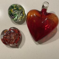 Glass Decor - Paperweight & Hearts