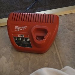 Milwaukee Drill Charger