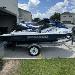 Two Jet Ski Seadoo Gtx