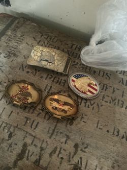 small lot of vintage belt buckles