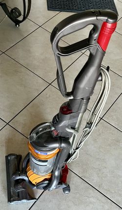 Dyson DC25 Multi Floor Vacuum Cleaner 