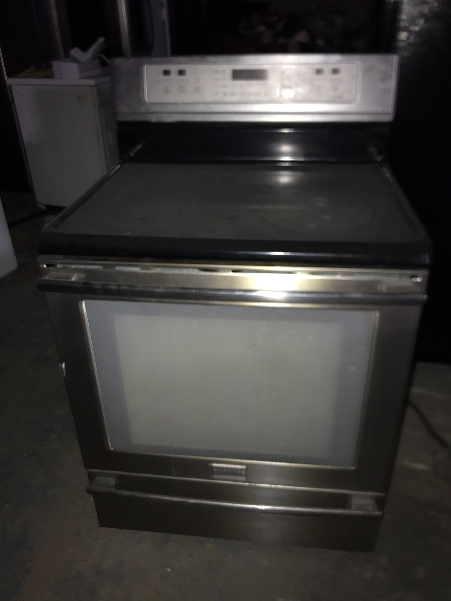 Frigidaire Pro Series stainless stove