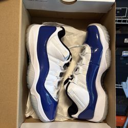 Jordan 11 Low White Concord Size 6y/7.5W