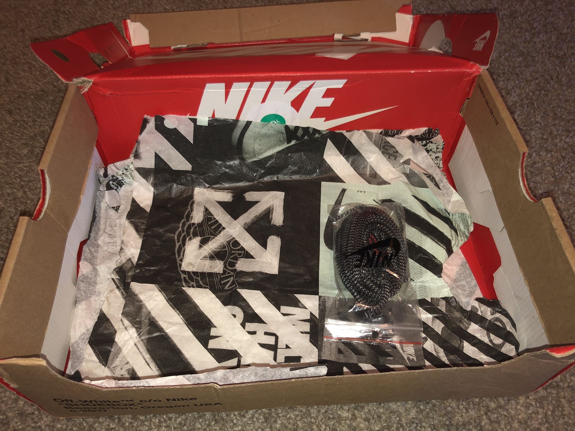 STEAL!!!!🚨🚨 Nike/Off White Air Force 1 Volt Size 10.5 $370!  #FutureFashion401