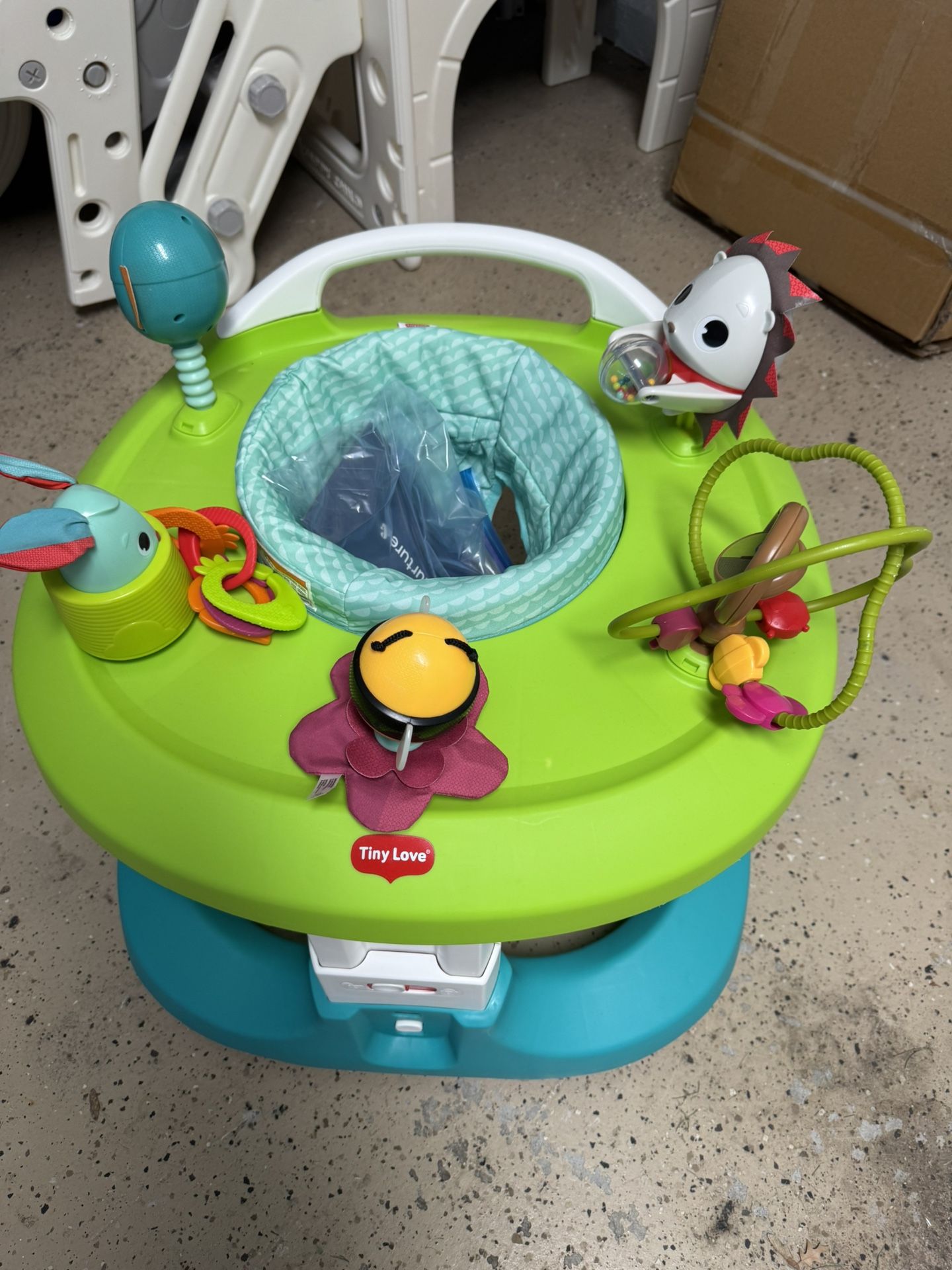 Tiny love Baby Walker