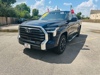 2023 TOYOTA TUNDRA
