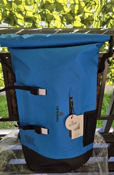 Outdoor Sport Travel Hiking Riding Roll-top Backpack 20L Fashion Leisure Waterproof Dry Bag Backpack With Inner Compartment